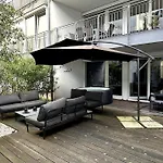 Zetrale Zweizimmerwohnung Mit Whirlpool